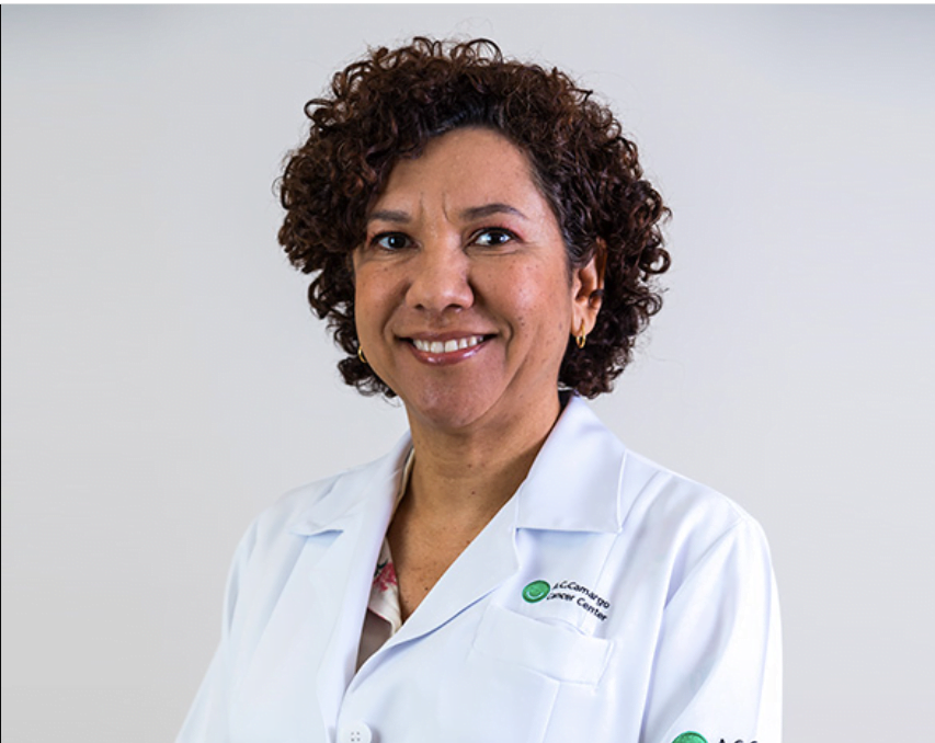 “Quando atendo uma criança com câncer, não trato o câncer, e sim a criança e sua família”, diz oncologista pediátrica