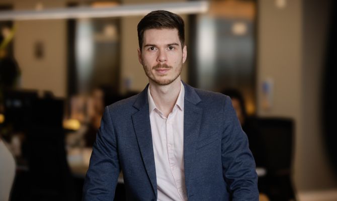 Hiago Melo é PhD em Neurociências e Diretor Técnico Científico da NeuroSteps, empresa com soluções de tecnologia para o TEA.